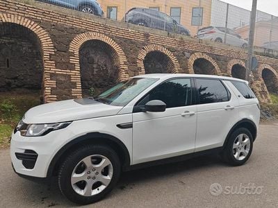 Usata Land Rover Discovery Sport Pure 150 CV (110 kW) 2017 Bianco SUV