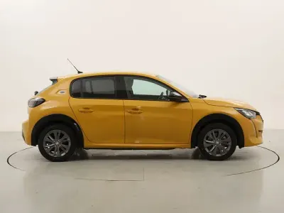 Second-hand Peugeot e-208