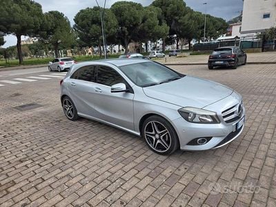 Usata Mercedes A180 2014 Grigio Berlina