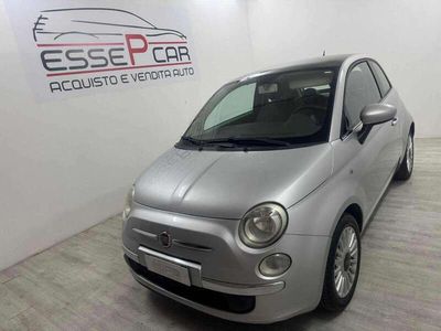 Usata Fiat 500 Lounge 69 CV (50 kW) 2009 Argento pastello Utilitaria