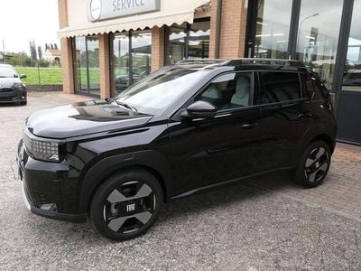 Nuova Fiat Grande Panda La Prima 101 CV (74 kW) 2025 Nero cinema Utilitaria