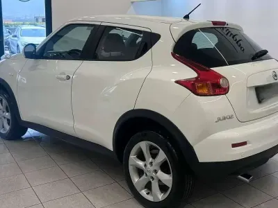 Usata Nissan Juke Acenta 110 CV (80 kW) 2012 Bianco SUV