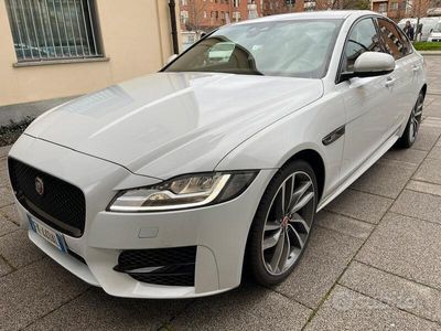 usata Jaguar XF 2.0 180cv 2017