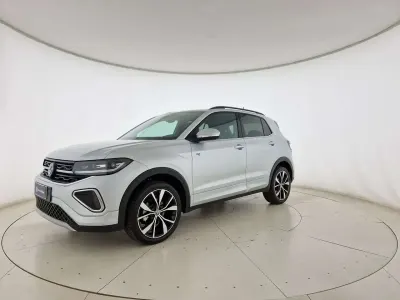 Nuova VW T-Cross R-line Plus 116 CV (85 kW) 2026 Reflex silver metallizzato SUV