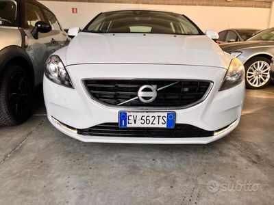 usata Volvo V40 D2 1.6 Powershift Summum