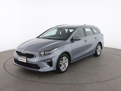 Usata Kia Ceed 116 CV (85 kW) 2019 Grigio Utilitaria