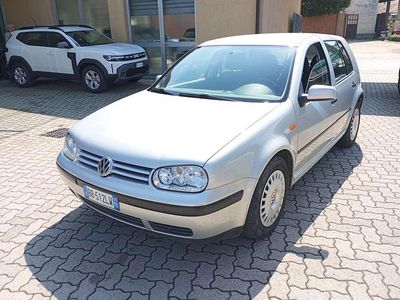 Usata VW Golf III 75 CV (55 kW) 1999 Argento Berlina