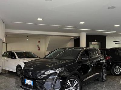 Usata Peugeot 3008 Allure 131 CV (96 kW) 2022 Nero SUV