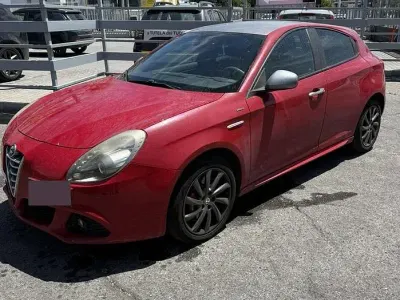 Usata Alfa Romeo Giulietta Veloce 120 CV (88 kW) 2013 Utilitaria