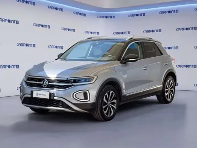 Usata VW T-Roc Style 150 CV (110 kW) 2023 Grigio SUV