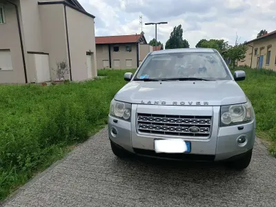Usata Land Rover Freelander 2 HSE 160 CV (117 kW) 2007 Grigio SUV