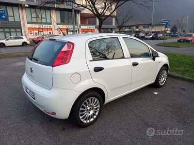 usata Fiat Punto 1.4 Benzina Gpl 25.000 Km