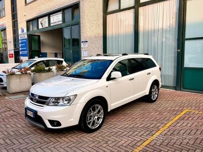 Usata Fiat Freemont Lounge 170 CV (125 kW) 2012 Bianco SUV
