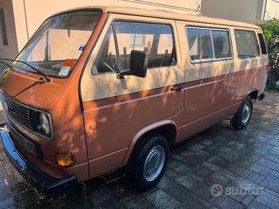 Usata VW Caravelle 1981 Marrone Monovolume
