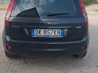 Usata Ford Fiesta 2007 Marrone Utilitaria