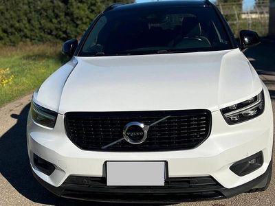 Occasion Volvo XC40 R-Design 150 ch (110 kW) 2018 Blanc SUV