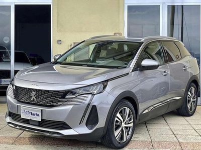 Usata Peugeot 3008 Allure 131 CV (96 kW) 2021 Argento SUV