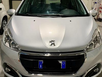 Usata Peugeot 208 2017 Grigio Utilitaria