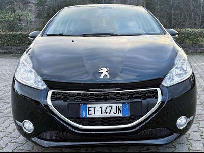 Usata Peugeot 208 Allure 68 CV (50 kW) 2013 Other Utilitaria
