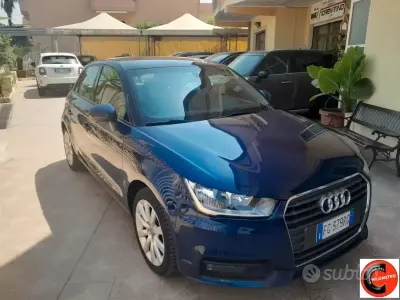 Usata Audi A1 125 CV (91 kW) 2016 Bluazzurro Utilitaria