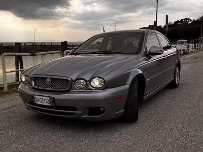 Usata Jaguar X-type 155 CV (114 kW) 2009 Berlina