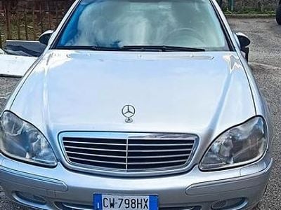 Usata Mercedes S320 Avantgarde 197 CV (144 kW) 2001 Grigio Berlina
