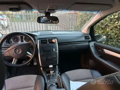 Usata Mercedes B180