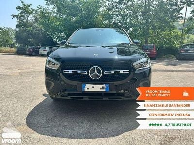 Usata Mercedes GLA200 149 CV (109 kW) 2020 Nero SUV