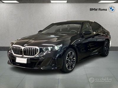Usata BMW 540 M Sport 303 CV (222 kW) 2025 Black sapphire metallic Berlina