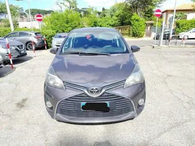 Occasion Toyota Yaris Edition 99 ch (72 kW) 2017 Gris Berline