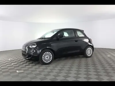 Nuova Fiat 500e Tech 86 kW (118 CV) 2025 Nero cinema Utilitaria