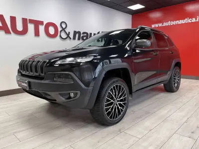 Usata Jeep Cherokee Trailhawk 272 CV (200 kW) 2014 Nero SUV