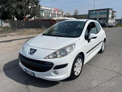 Usata Peugeot 207 Sport 75 CV (55 kW) 2009 Bianco Berlina