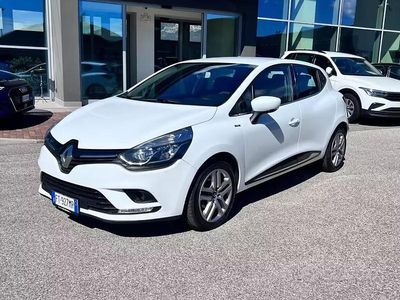 Usata Renault Clio IV 75 CV (55 kW) 2018 Bianco Berlina