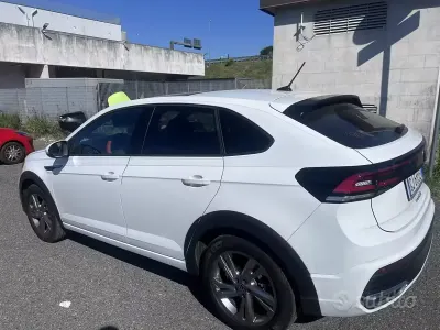 Usata VW Taigo R-line 110 CV (80 kW) 2022 Bianco SUV