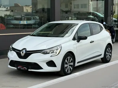 Usata Renault Clio Equilibre 91 CV (66 kW) 2023 Bianco Utilitaria