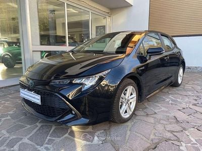 Usata Toyota Corolla Active 98 CV (72 kW) 2021 Nero Berlina