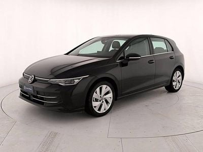 Grenadill black metallizzato Usata 2025 VW Golf Style Berlina | 32.900 € (Buon prezzo)