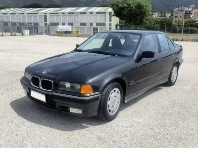 Usata BMW 320 150 CV (110 kW) 1992 Nero Berlina
