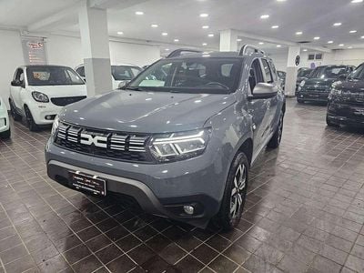 Usata Dacia Duster Journey 101 CV (74 kW) 2023 Mimetic grey SUV