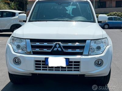 usata Mitsubishi Pajero Instyle Wagon