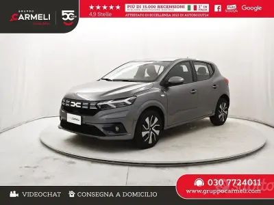Usado Dacia Sandero Expression 101 CV (74 kW) 2025 Gris Berlina