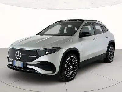 Usata Mercedes EQA300 Premium 139 kW (189 CV) 2023 Grigio SUV