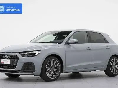 Usado Audi A1 Advanced Plus 95 CV (69 kW) 2025 Gris SUV