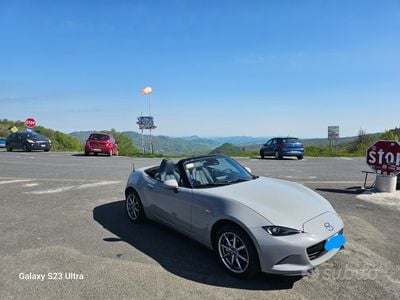 Usata Mazda MX5 Exclusive-Line 132 CV (97 kW) 2025 Grigio Cabrio