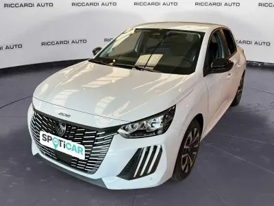 Nuova Peugeot 208 Business-Line 101 CV (74 kW) 2026 Bianco Utilitaria