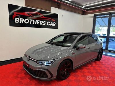 Usata VW Golf VIII GTI 245 CV (180 kW) 2022 Grigio Berlina