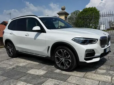 Usata BMW X5 xLine 265 CV (194 kW) 2021 Bianco SUV