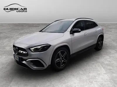 Usata Mercedes GLA200 Advanced Plus 150 CV (110 kW) 2023 Argento SUV