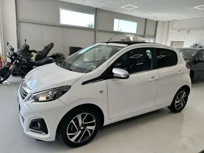 Usata Peugeot 108 Collection 72 CV (52 kW) 2021 Bianco Cabrio
